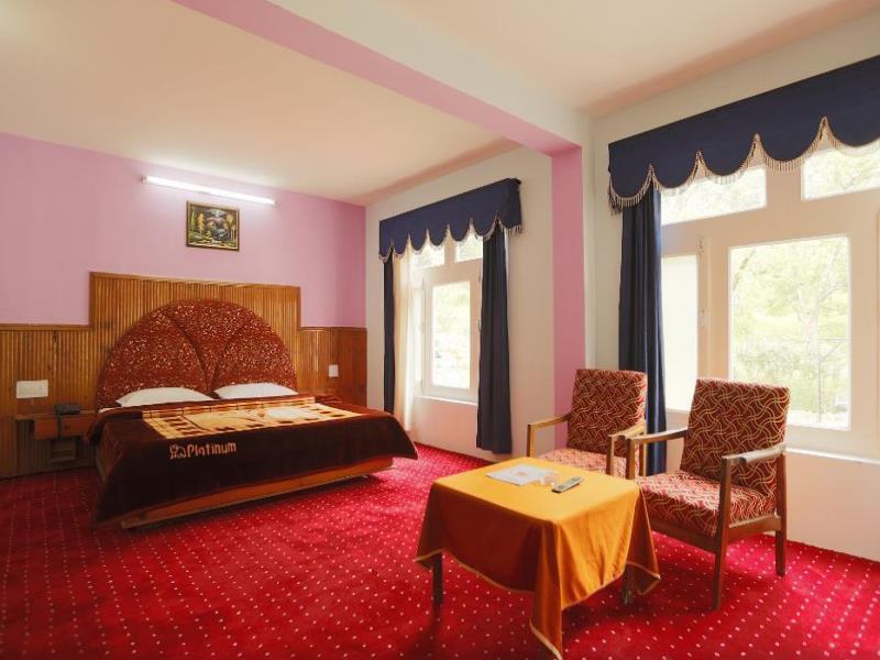 Hotel Mohan Palace Manāli エクステリア 写真
